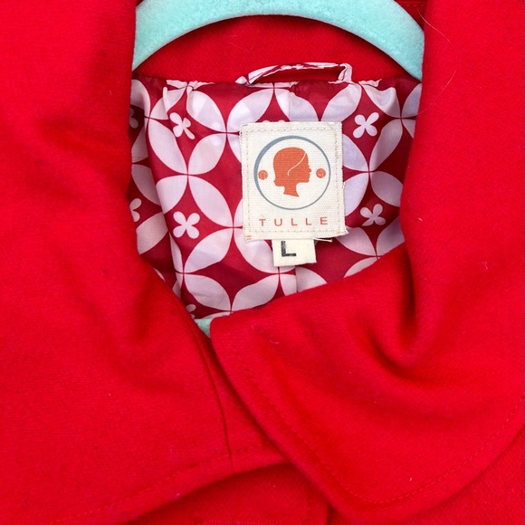 Sz L-tulle brand red swing style coat with front pockets (see description) - Picture 6 of 8